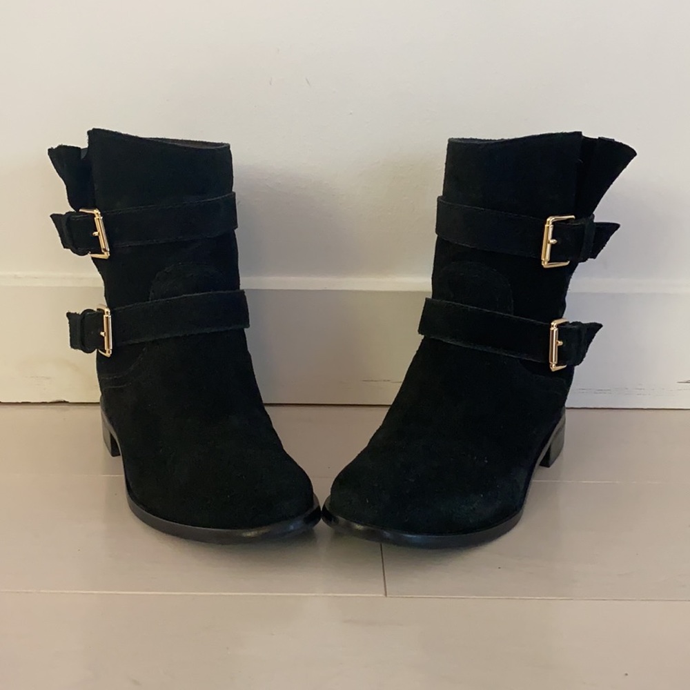 Kate spade suede booties w/double gold accent - Picture 4 of 6